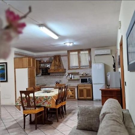 Appartamento Casa Erre Lusciano Esterno foto