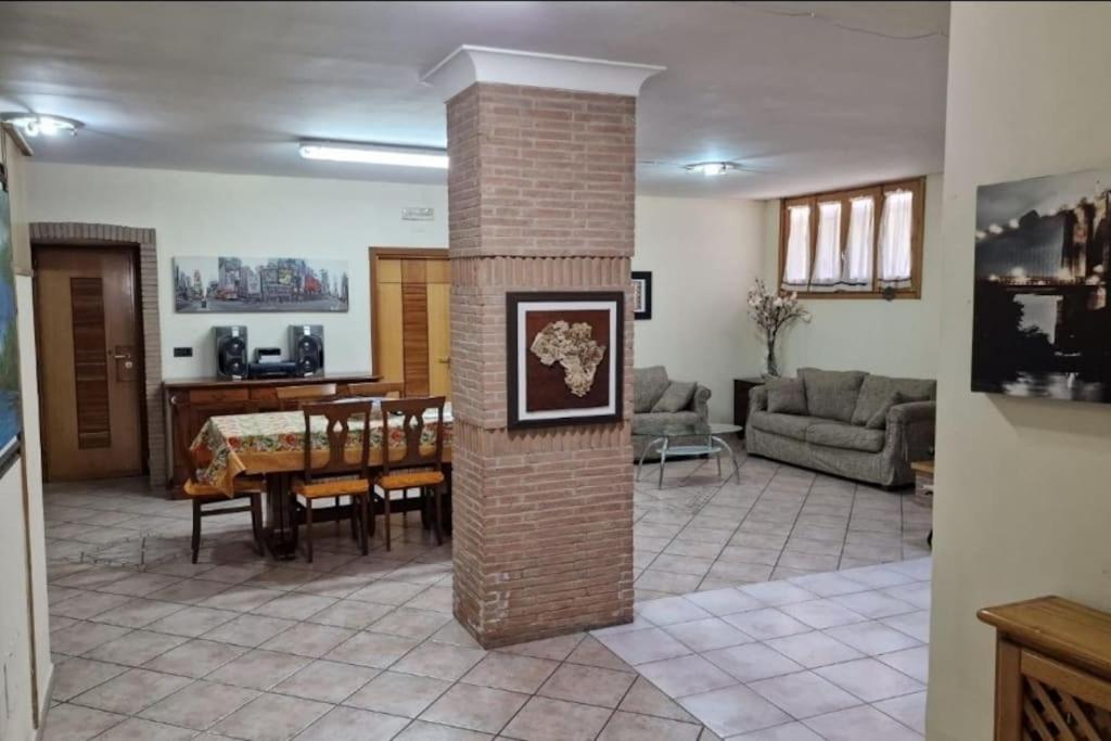 Appartamento Casa Erre Lusciano Esterno foto