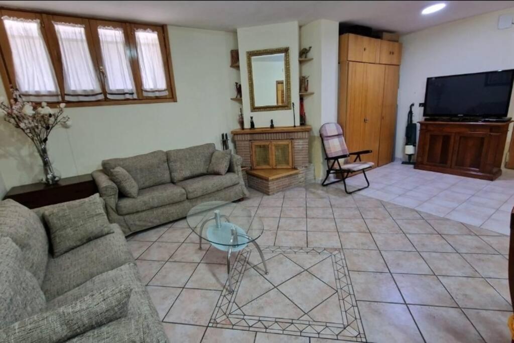 Appartamento Casa Erre Lusciano Esterno foto